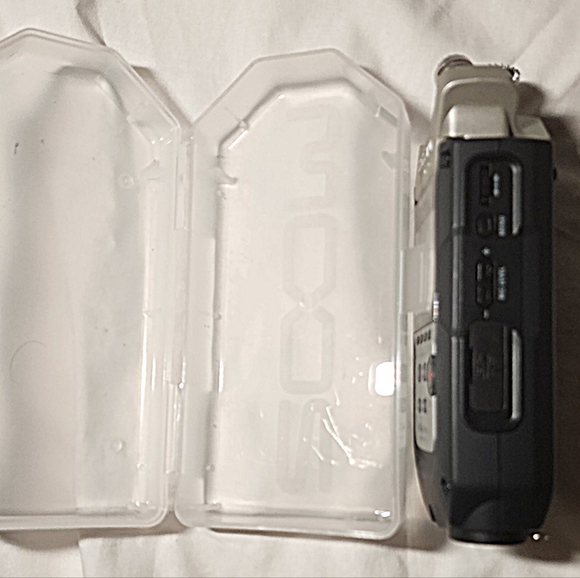 Zoom H4n Pro Professional Multitrack Sound Recorder. - Picture 4 of 6